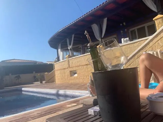 Bluehouse Con Piscina Privada 300M De La Playa Villa Caleta De Velez Holiday home