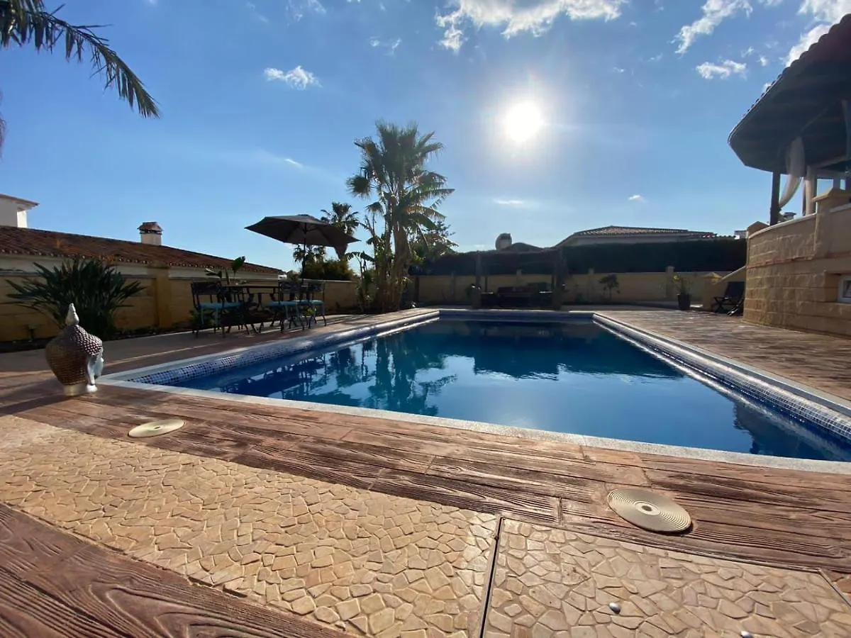 Bluehouse Con Piscina Privada 300M De La Playa Villa Caleta De Velez 0*,  Spain